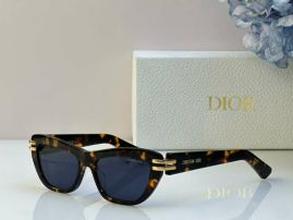 Picture of Dior Sunglasses _SKUfw55532219fw